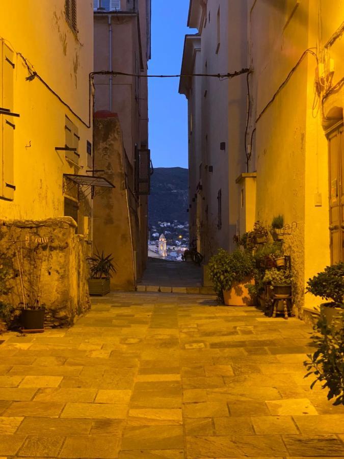 Bastia Citadelle: Superbe Appartement Kültér fotó