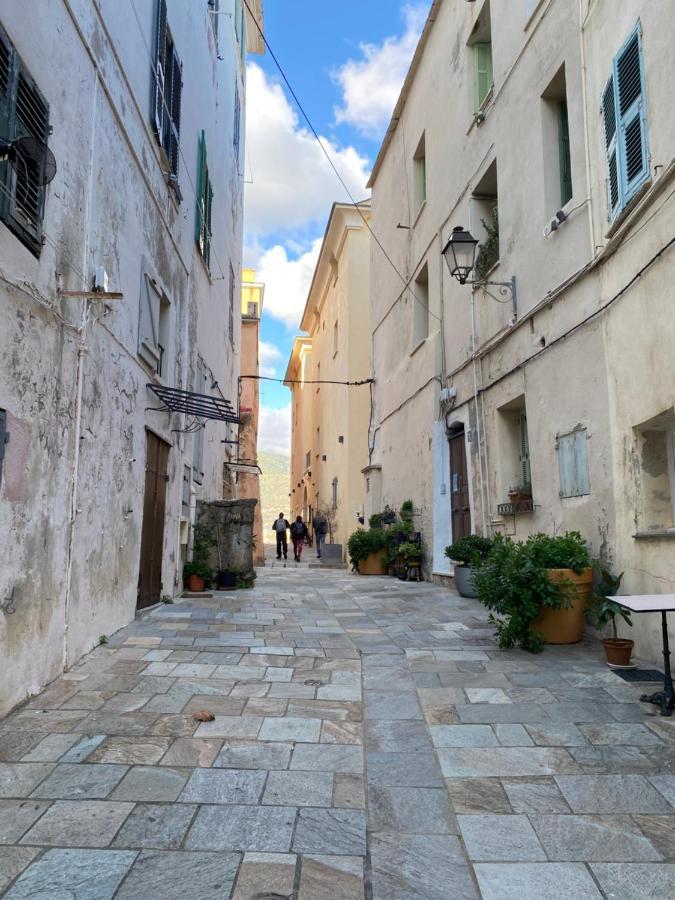 Bastia Citadelle: Superbe Appartement Kültér fotó